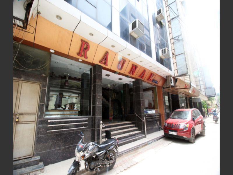 Hotel Raunak International New Delhi Exterior photo