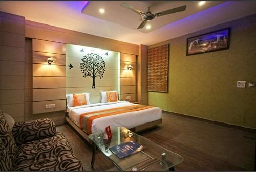 Hotel Raunak International New Delhi Exterior photo